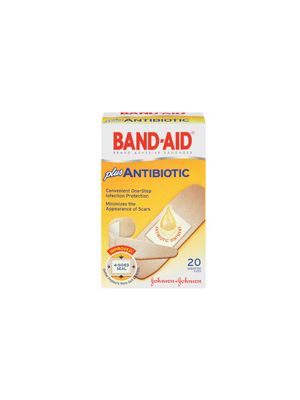 Band-Aid Plus Antibiotic Assorted Sizes Box/20